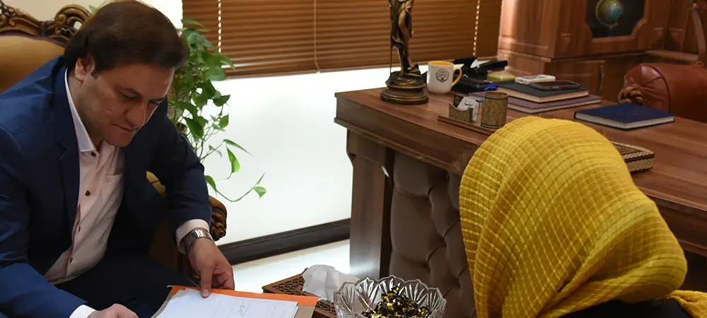 سید میثم رضویه، سوده مینویی، وکیل پایه یک دادگستری، دفتر وکالت کاشان، vakilkashan، وکیل ملکی در کاشان