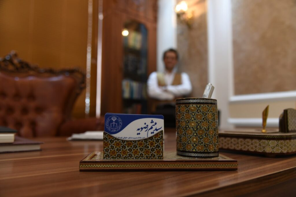 سید میثم رضویه وکیل کیفری کاشان