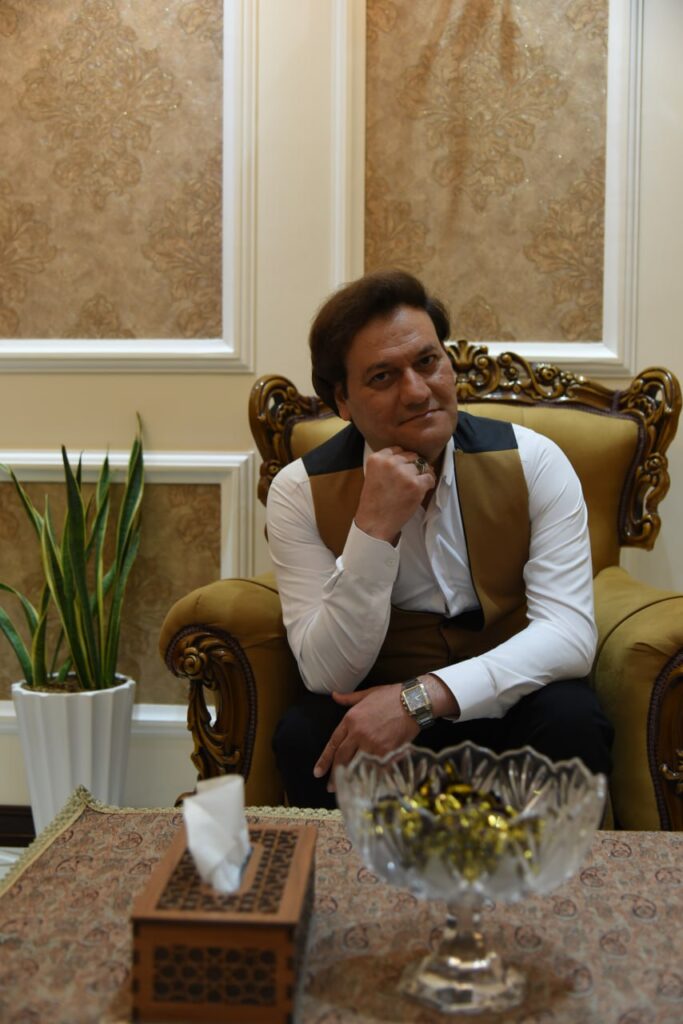 مجازات جایگزین حبس، مواد ۶۴ تا ۸۷ قانون مجازات اسلامی، قانون مجازات جایگزین، مجازات اجتماعی به جای زندان، مجازات جایگزین زندان، خدمات عمومی به جای زندان، جایگزین حبس در قانون ایران، وکیل برای جایگزین کردن حبس، راه‌های فرار از زندان قانونی، ترک اعتیاد به جای زندان، مجازات‌های غیرحبسی، حبس کمتر از شش ماه، حذف زندان در پرونده کیفری، وکیل کیفری در کاشان، معافیت از حبس، تخفیف مجازات حبس، تعلیق اجرای حکم حبس، تعویق صدور حکم، حبس تعزیری غیرقابل اجرا، وکیل متخصص مجازات جایگزین، وکیل مجازات جایگزین کاشان، وکیل دادگاه کیفری کاشان، مجازات‌های جایگزین در کاشان، خدمات وکیل کیفری در کاشان