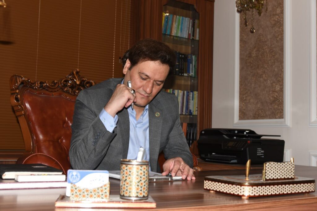 سید میثم رضویه وکیل کاشان